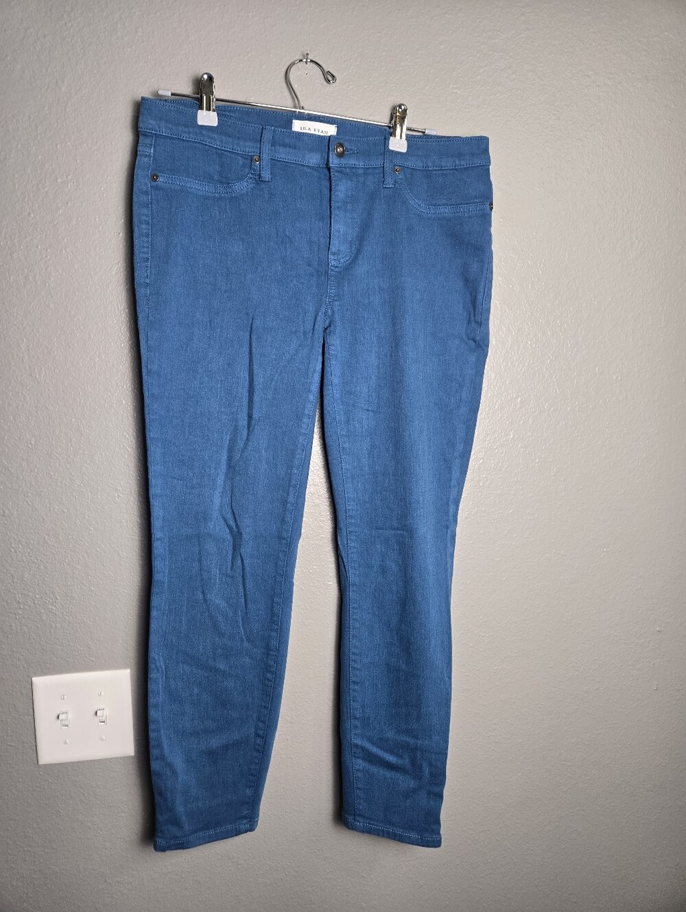 LILA RYAN Women's  Stretchy Comfoetable Teal Skinny Jeans Size 31